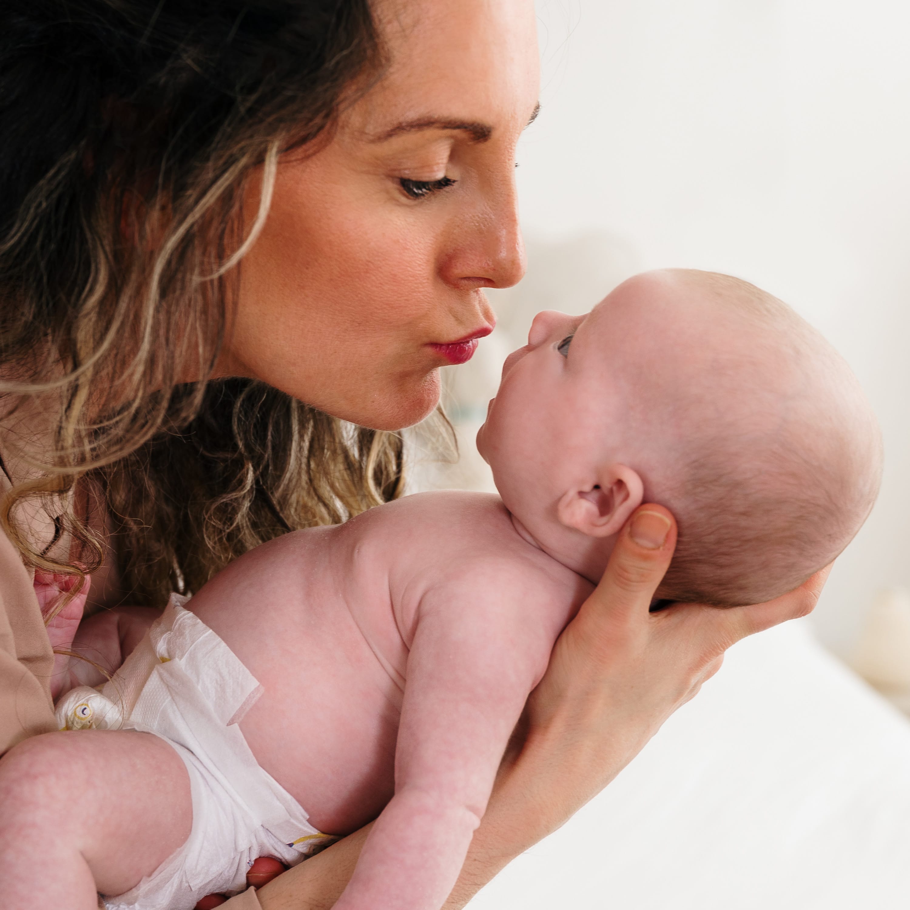 biolane-geschenkset-geburt-baby-pflegeset-mit-schnuller image 5