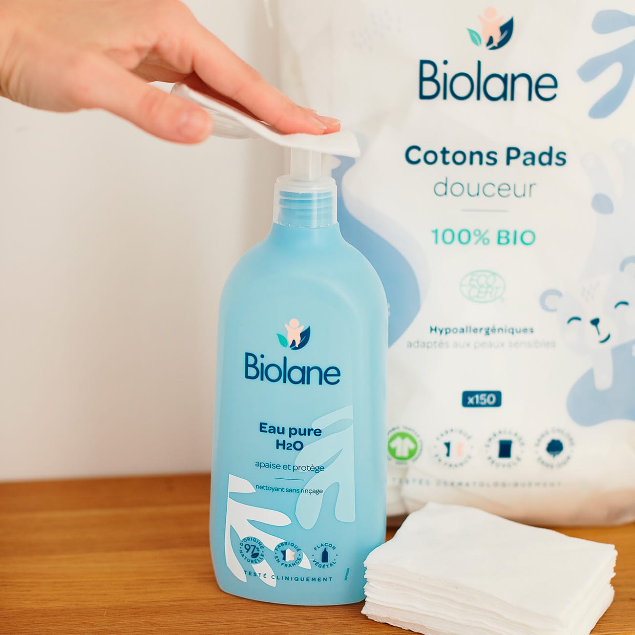 biolane-wattepads-bio-3x150-wickel-toilette-sensibel image 4