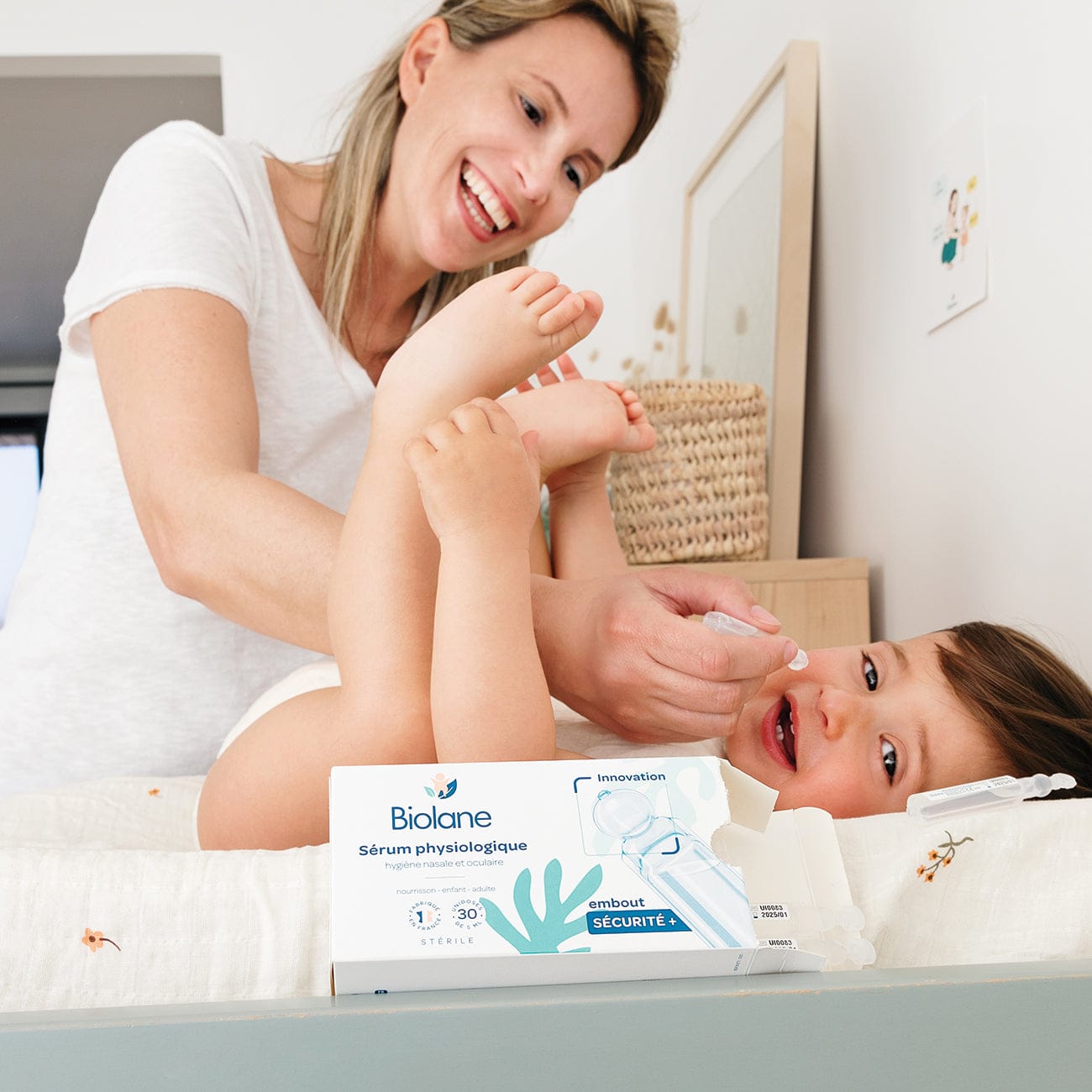 biolane-baby-erstausstattung-geschenkset-gr-e-1-windeln image 8