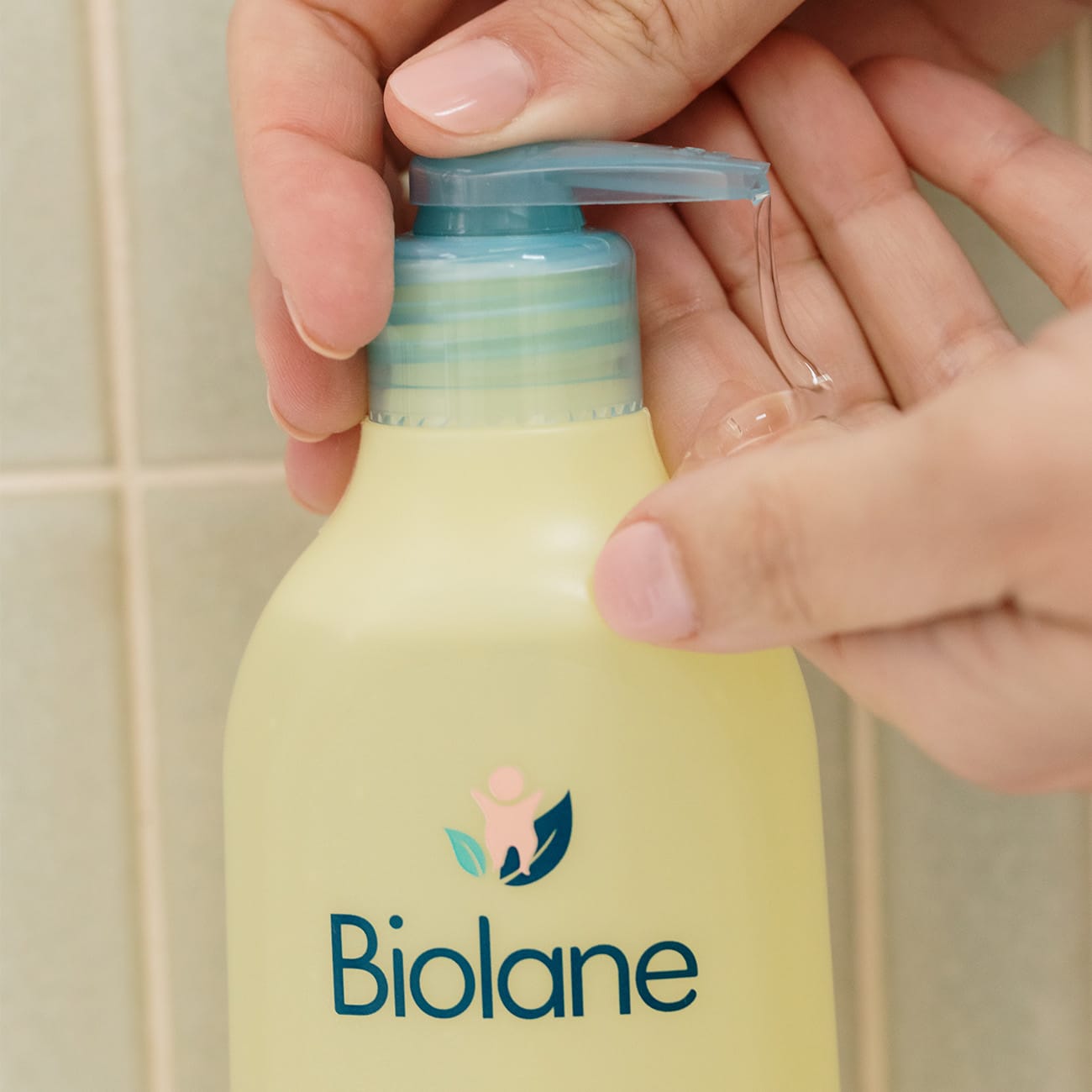 biolane-shampooing-doux-babyshampoo-350-ml-lein-mild image 3