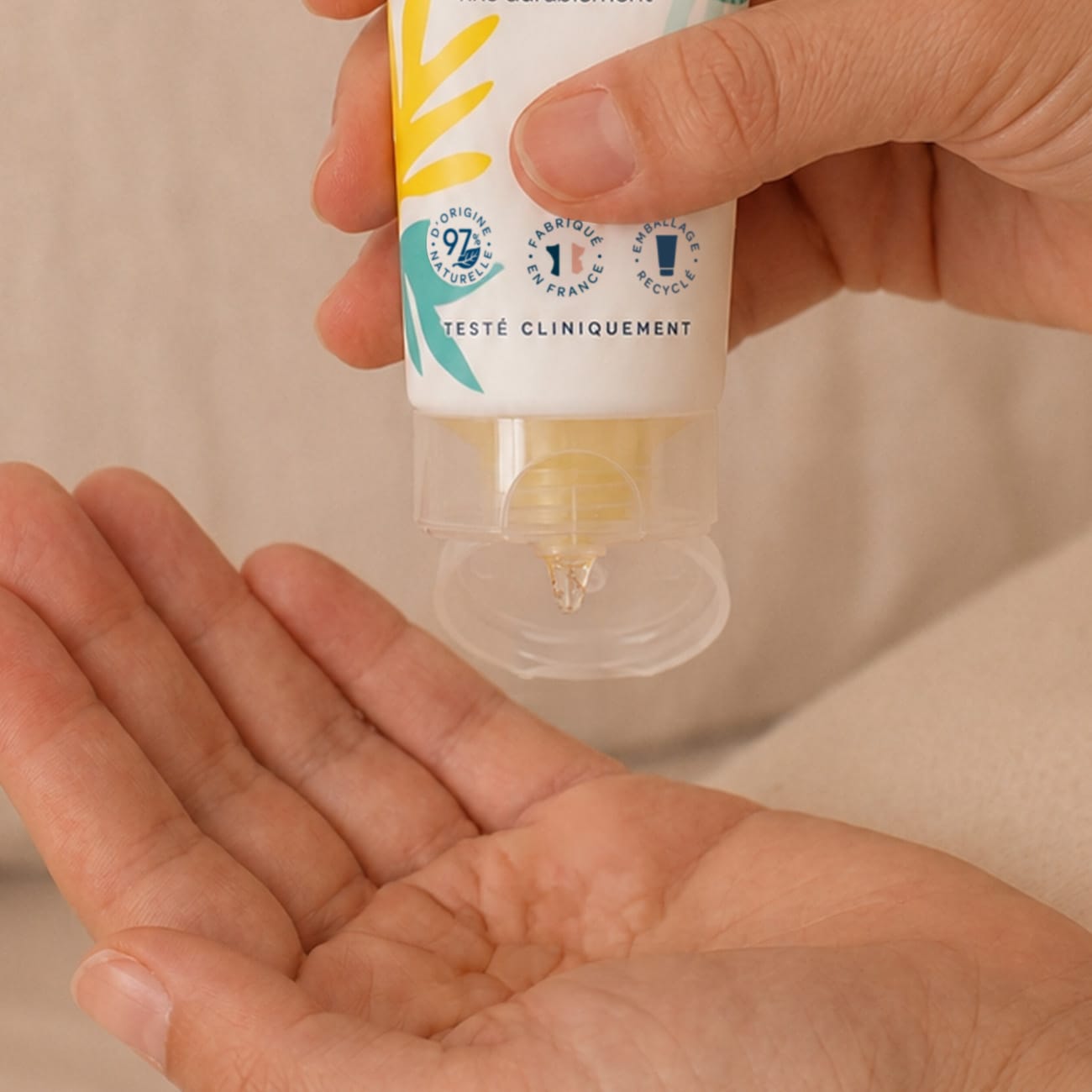 biolane-gel-coiffant-kinder-haargel-100-ml-wet-look image 3