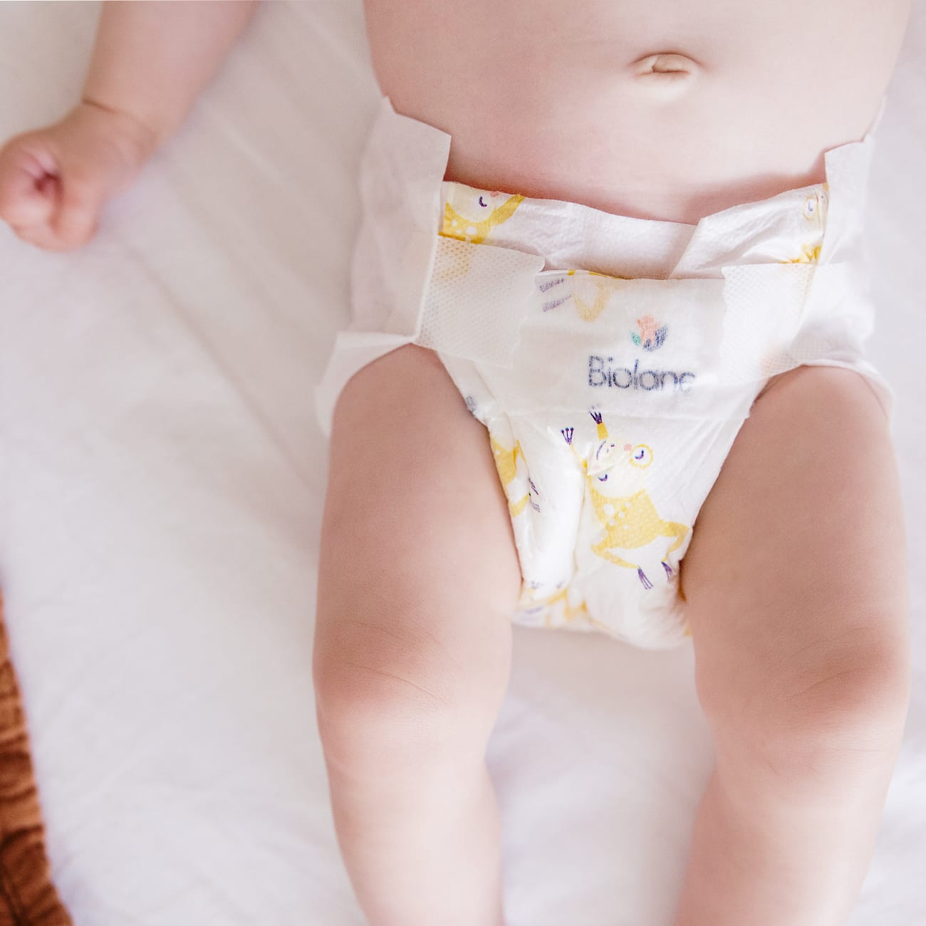biolane-baby-erstausstattung-geschenkset-gr-e-1-windeln image 5